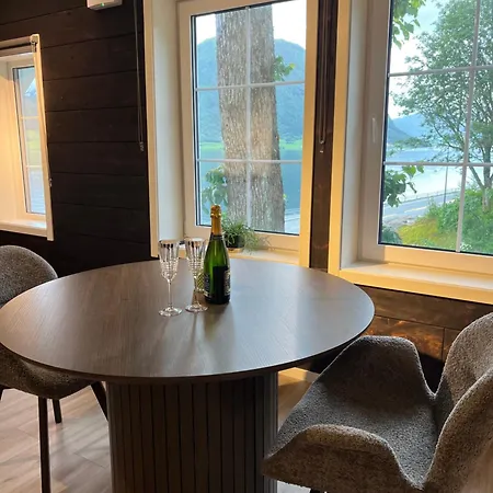 Jolster For 2 Skei (Sogn og Fjordane)