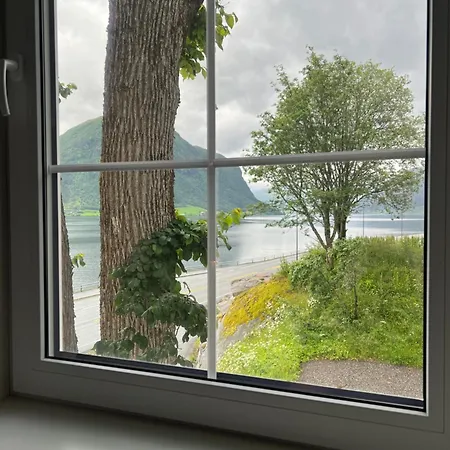 Apartman Jolster For 2