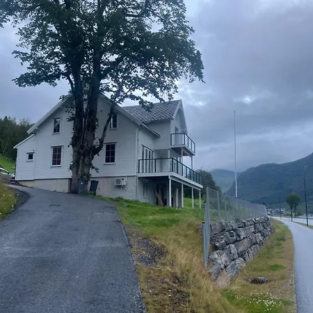 Jolster For 2 Apartment Skei (Sogn og Fjordane)